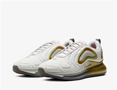 nike air max 720 zwart goud|nike air max 720 slip white.